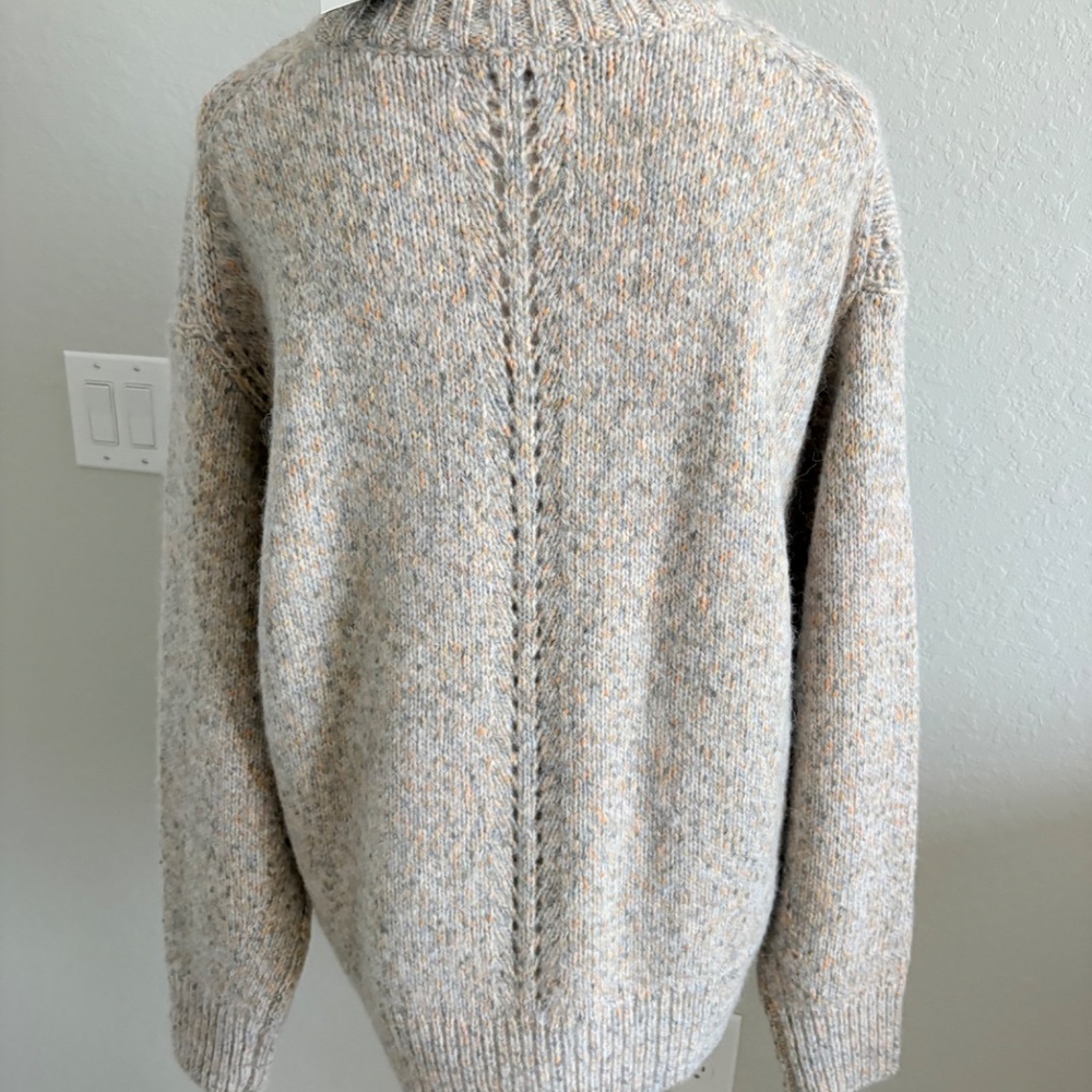 NWT J Crew Relaxed crewneck pullover - Picture 3 of 5